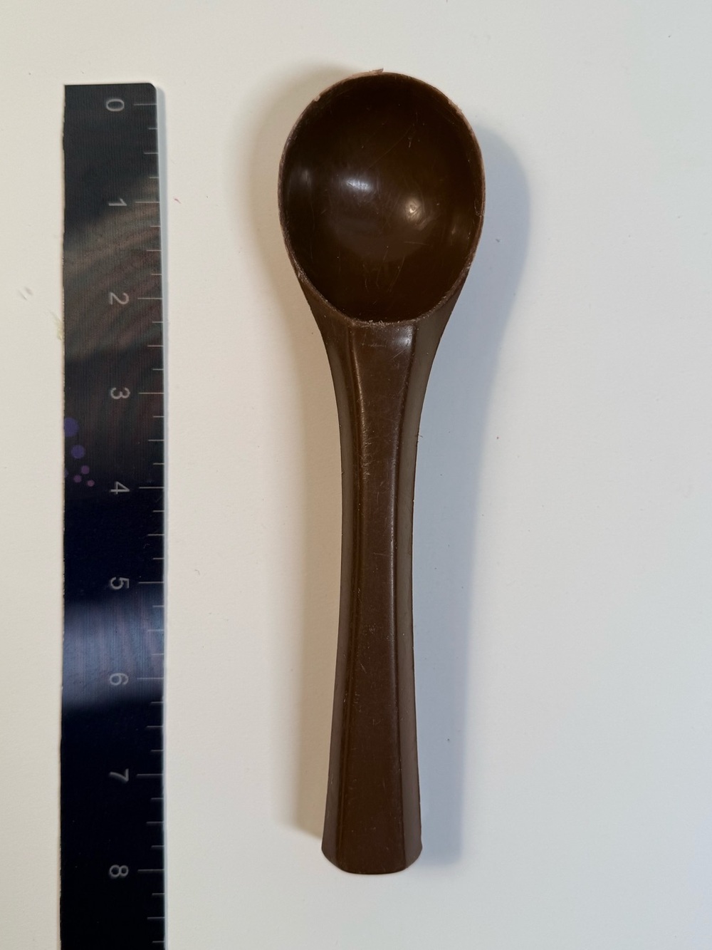 Vintage Rubbermaid #1910 Retro brown Ice Cream Scoop Spoon MCM 7.5”